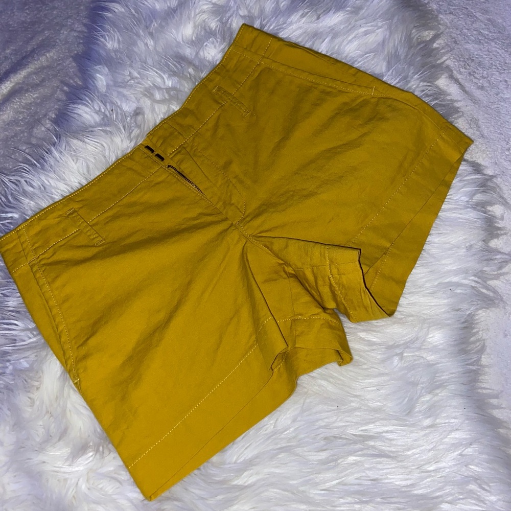 Loft size 2 shorts. Excellent condition.